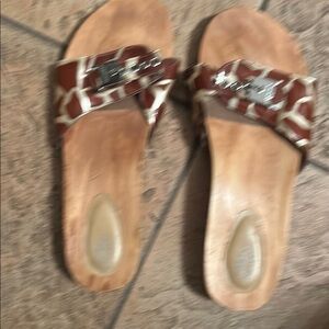 Dr. Scholl's Brown and Cream Sandals